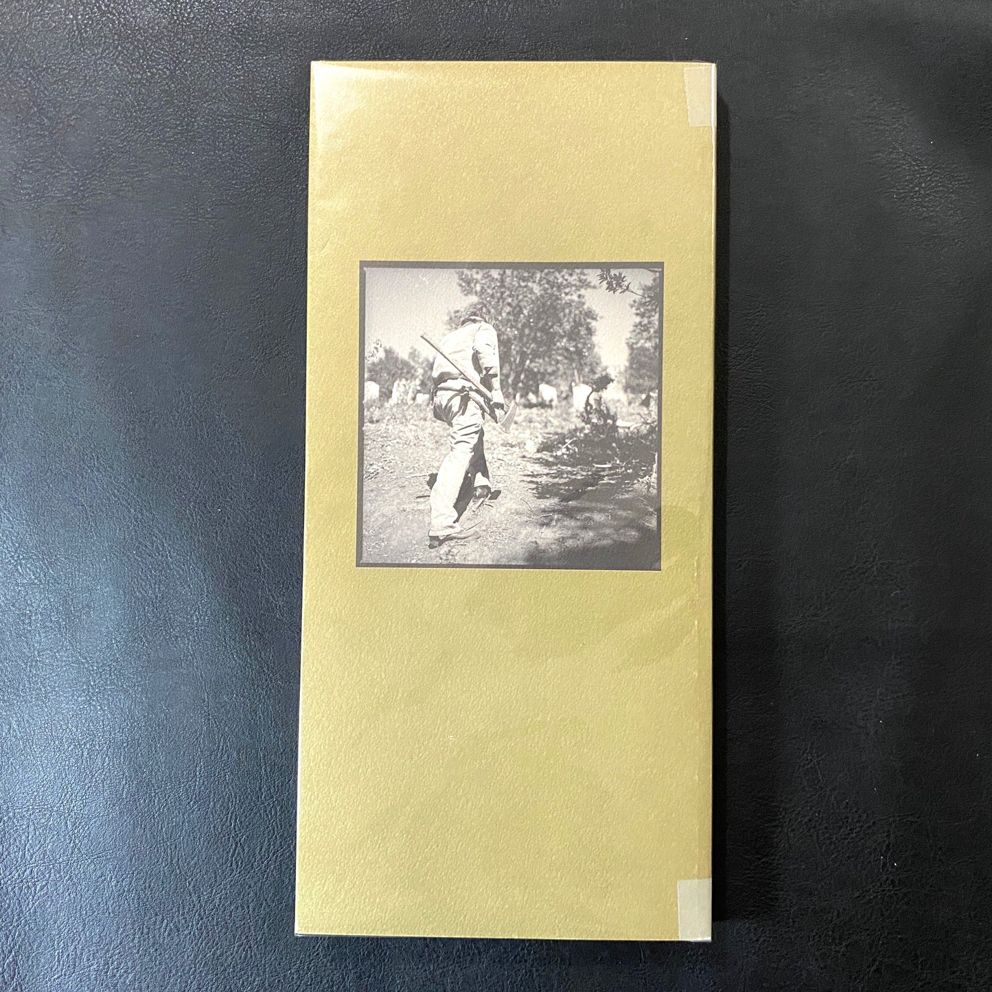 KAPITAL Catalog 2004 "SPECIES"