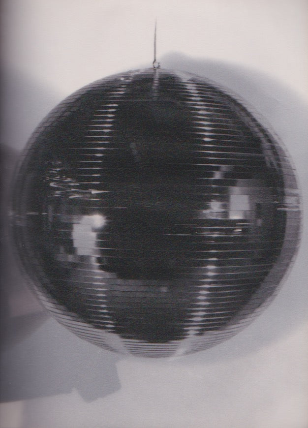 visionaire 27 movement – caravan
