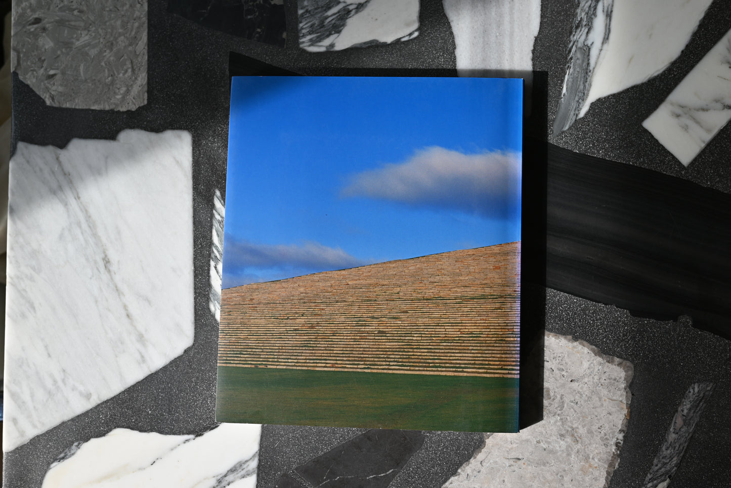 Isamu Noguchi Exhibition Official Catalog – Commemorating the Grand Opening of Moerenuma Park