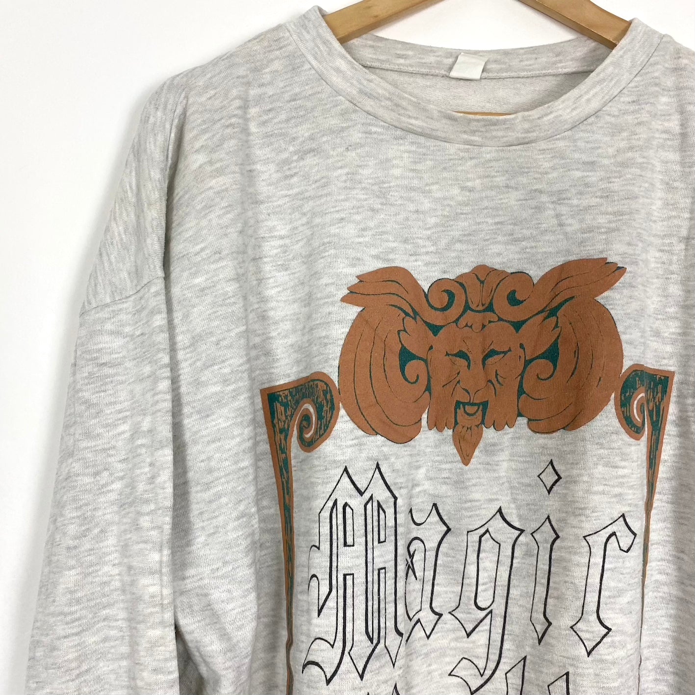 Vintage “Magic World” BIG Sweat Shirts (48/50)
