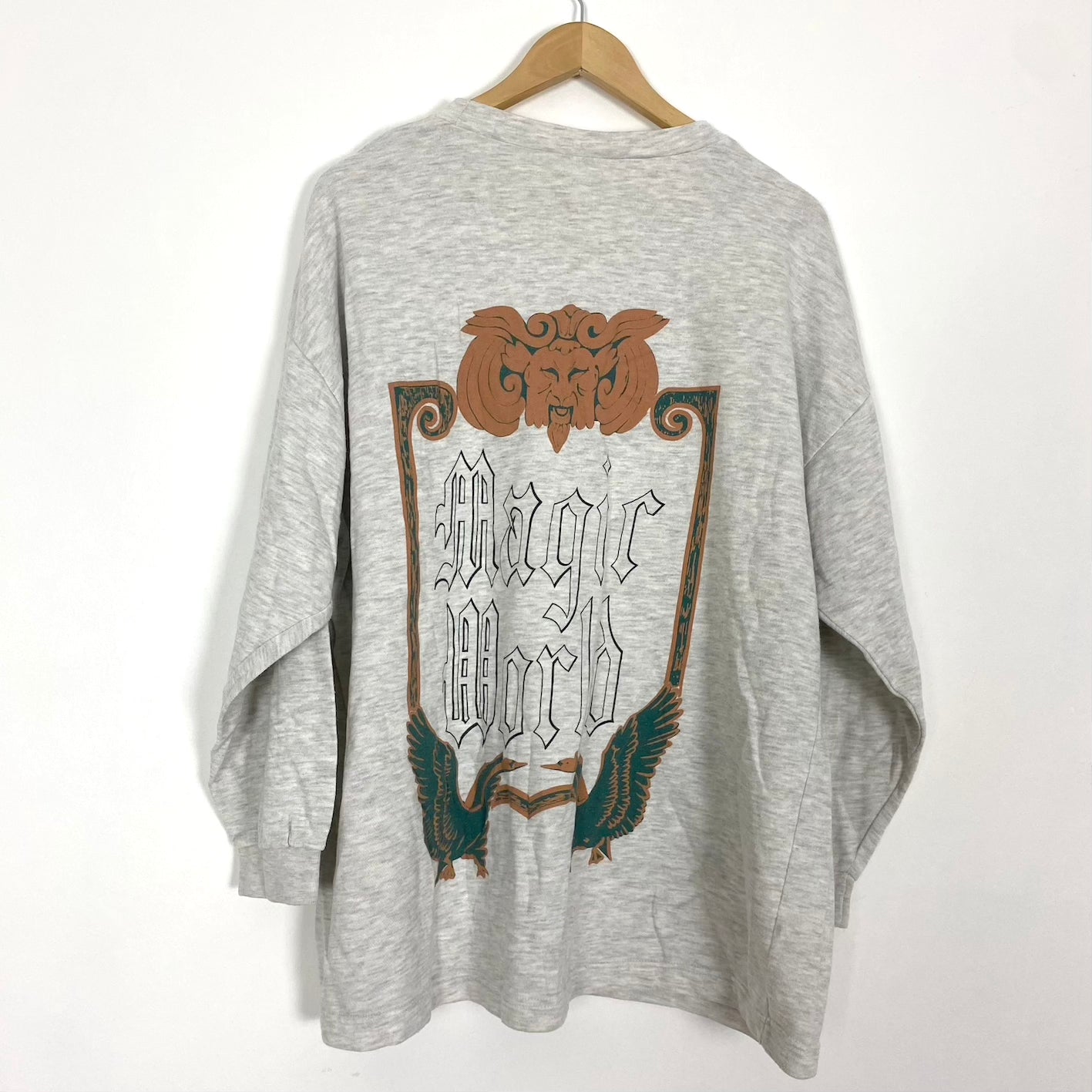 Vintage “Magic World” BIG Sweat Shirts (48/50)
