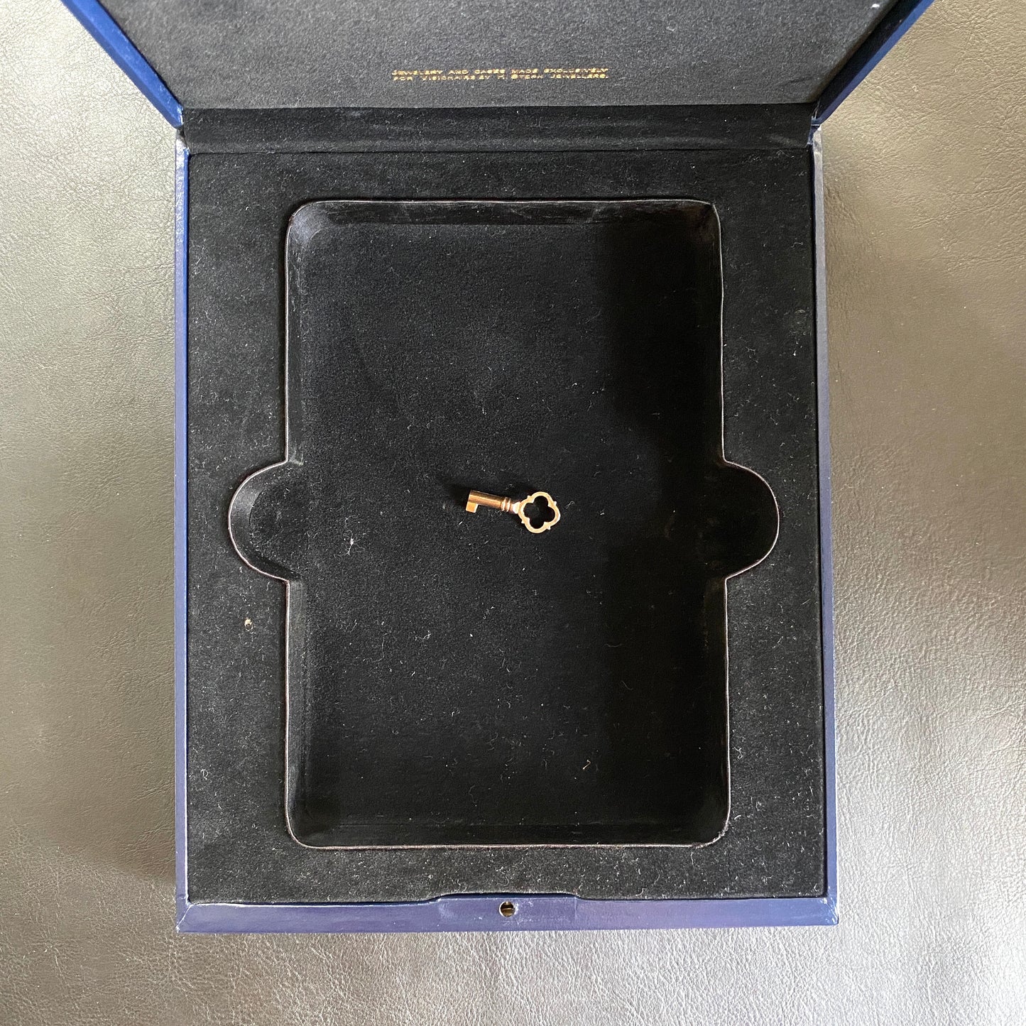 Visionaire 21: The Diamond Issue