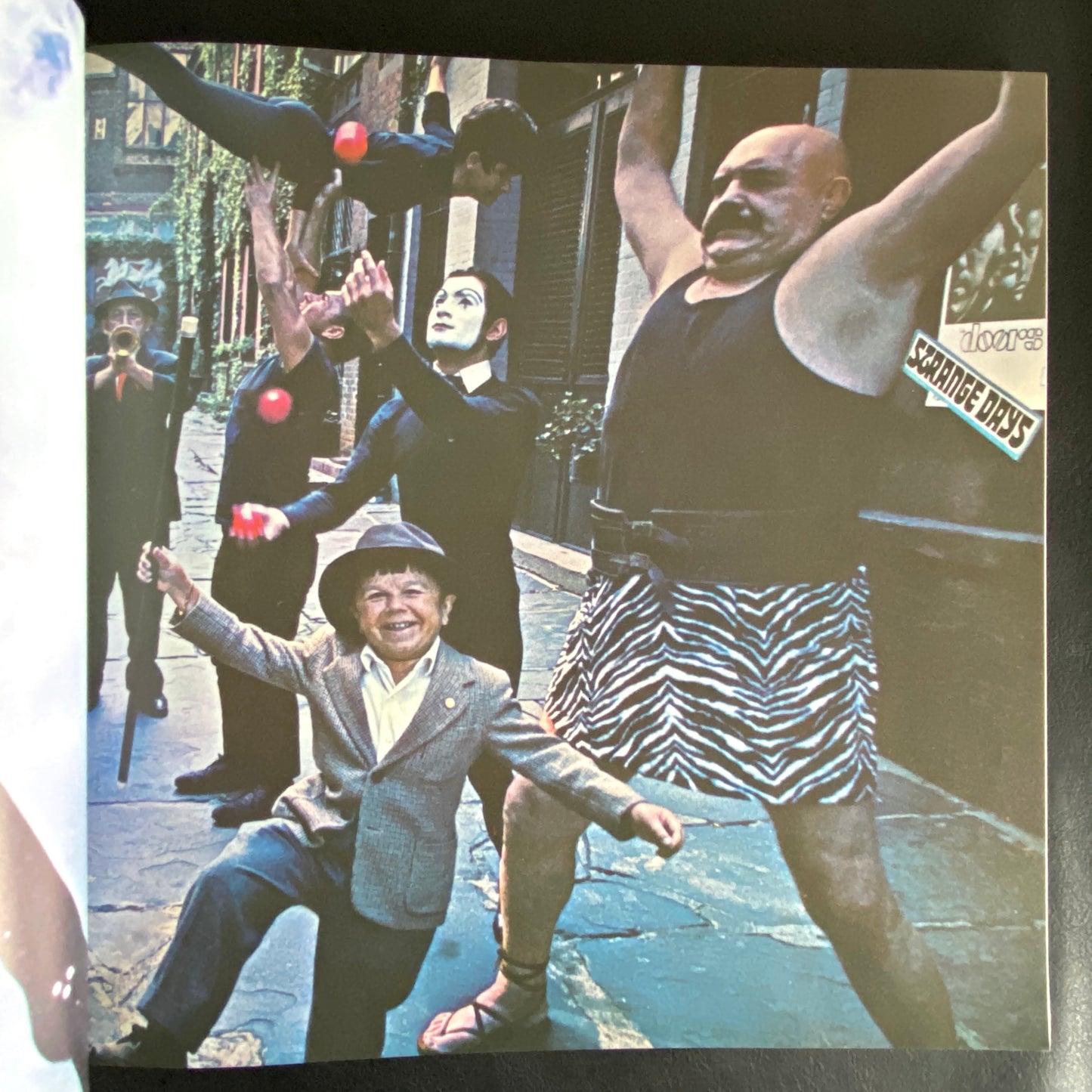 Album Cover Album 4 - Omnibus Edition