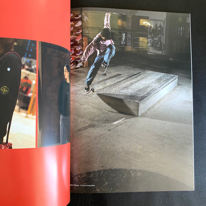 HIDDEN CHAMPION Issue#62