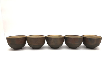 Tokoname ware – Yunomi (tea cup) by Katō Ippō of Shūkei Tōbō (Autumn View Pottery Studio)”