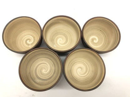 Tokoname ware – Yunomi (tea cup) by Katō Ippō of Shūkei Tōbō (Autumn View Pottery Studio)”