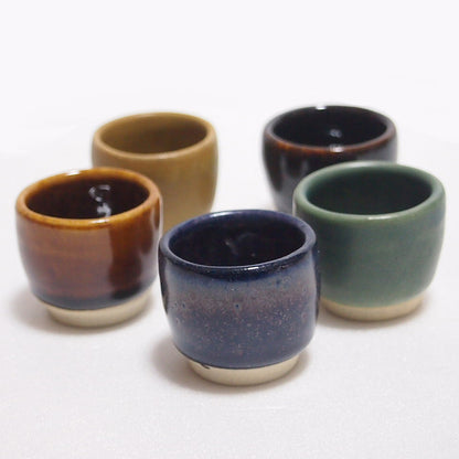 Vintage Set of 5 sake cups, presented in a wooden box